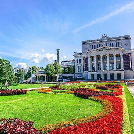Delux 1 Bedroom Studio In City Centre Рига Экстерьер фото